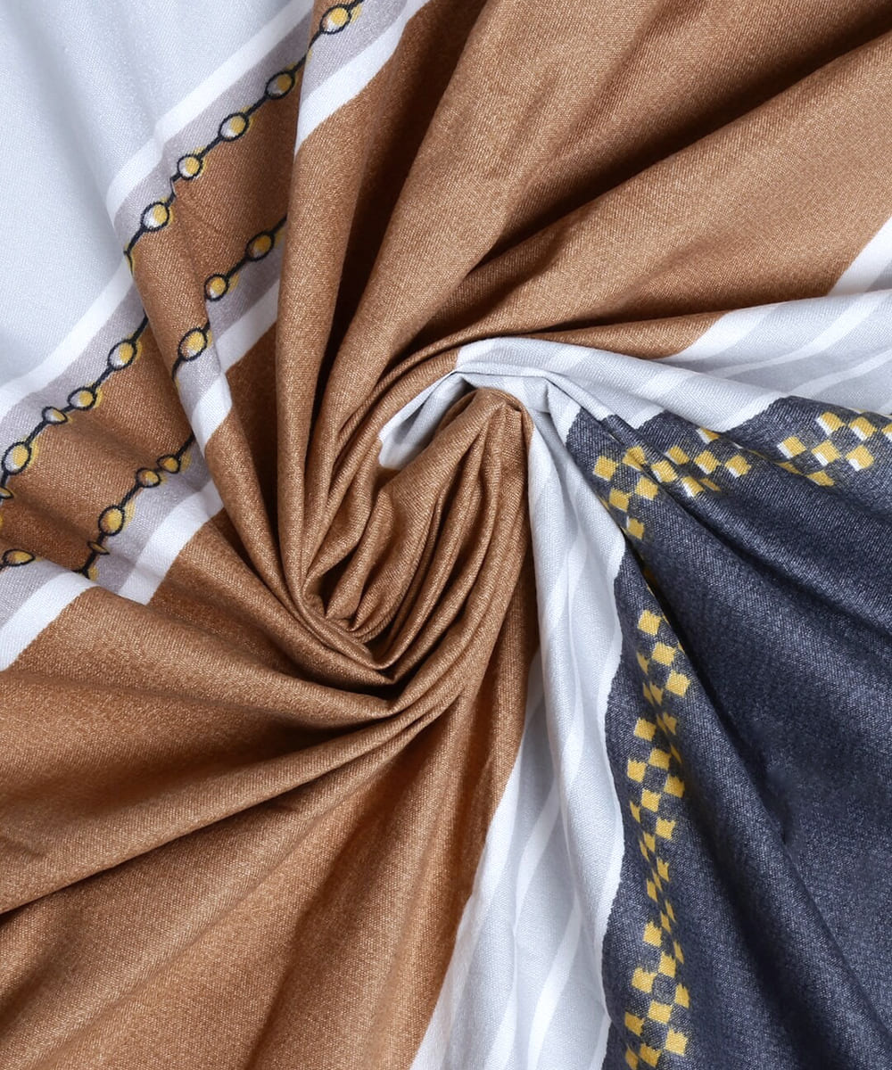 Multicolor Lines Flat Double Bedsheet With 2 Pillow Cover