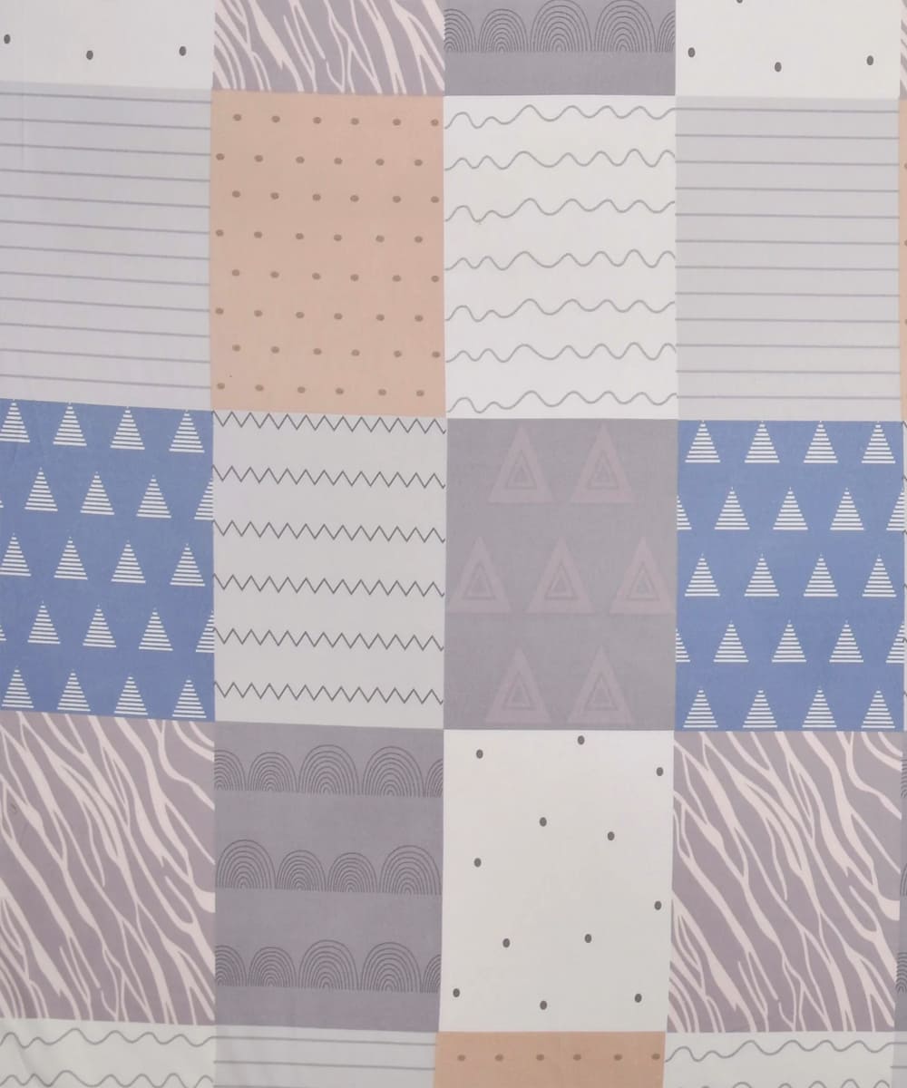 Geometric Flat Double Bedsheet With 2 Pillow Covers