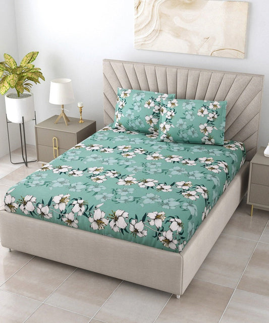 Green Floral Flat King  Bedsheet with 2 Pillow Covers